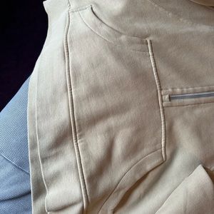 Lululemon scuba. Color trench